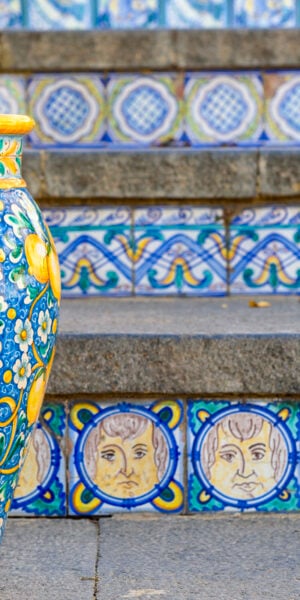 Ceramiche di Caltagirone, Sicilia