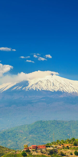 L'Etna vista da Castelmola