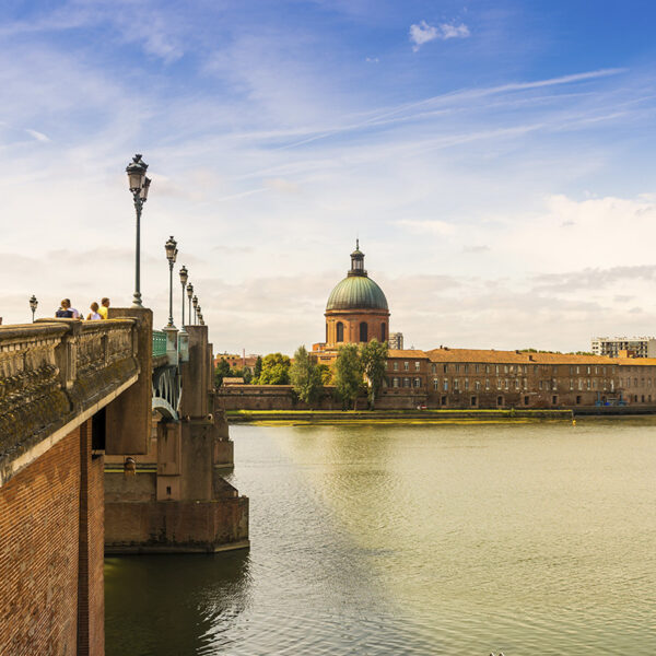 Pont Saint-Pierre and the banks of the Garonne in Toulouse in Haute-Garonne in Occitanie, France